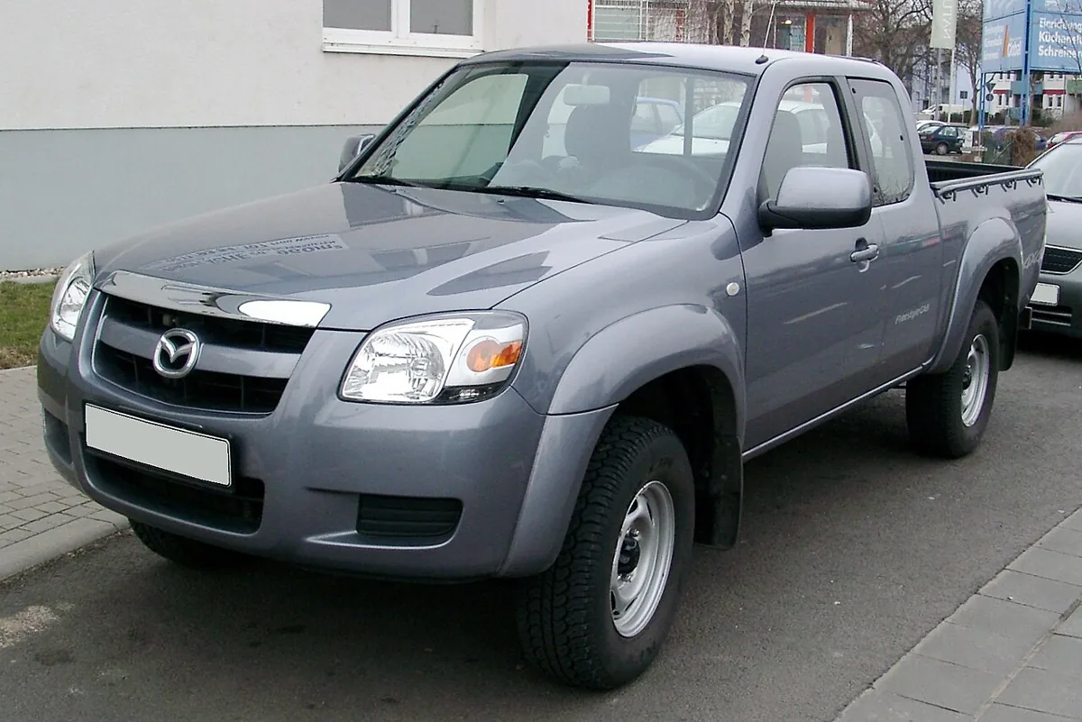 1. generacija (UN) modela Mazda BT-50