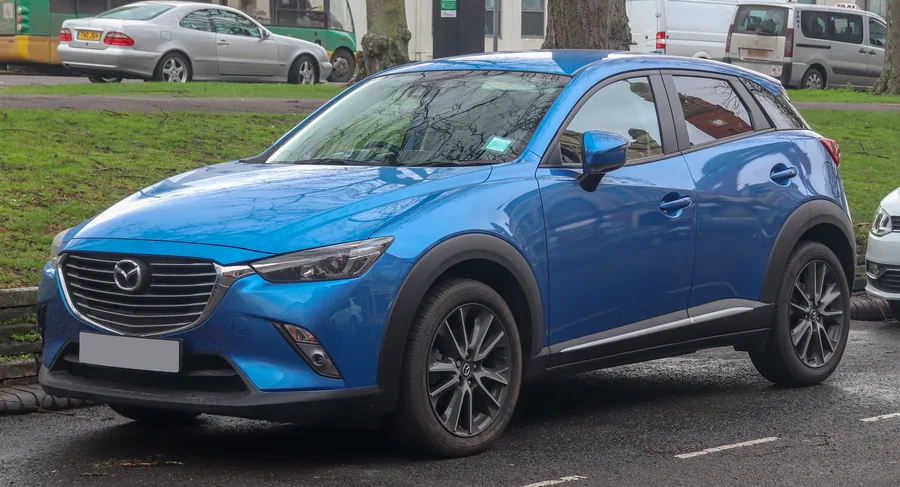 1. generacija (DK) modela CX-3