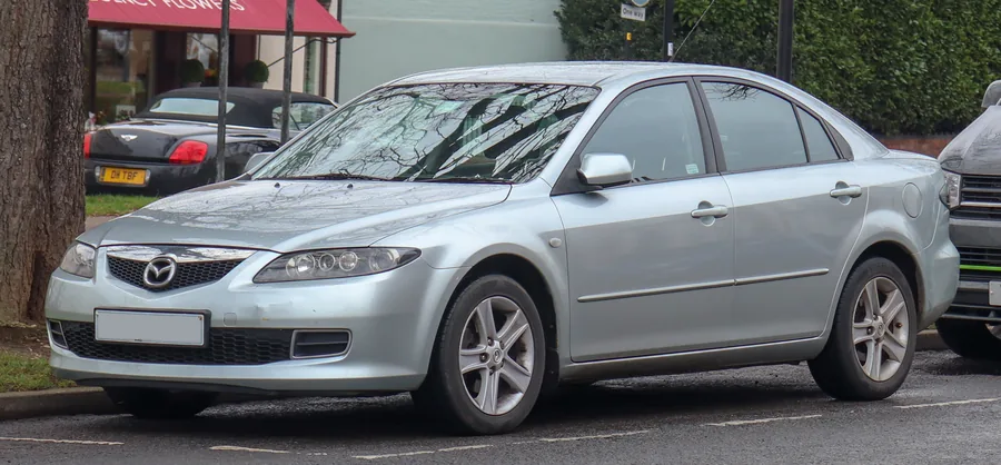 1. generacija (GG/GY) modela Mazda 6