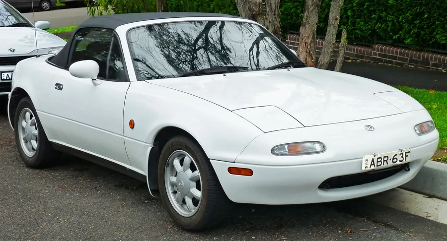1. generacija (NA) modela MX-5