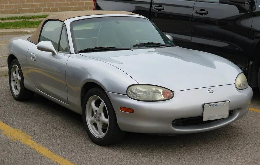 2. generacija (NB) modela MX-5